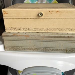 2 1960’s jewelry boxes!  SOLD